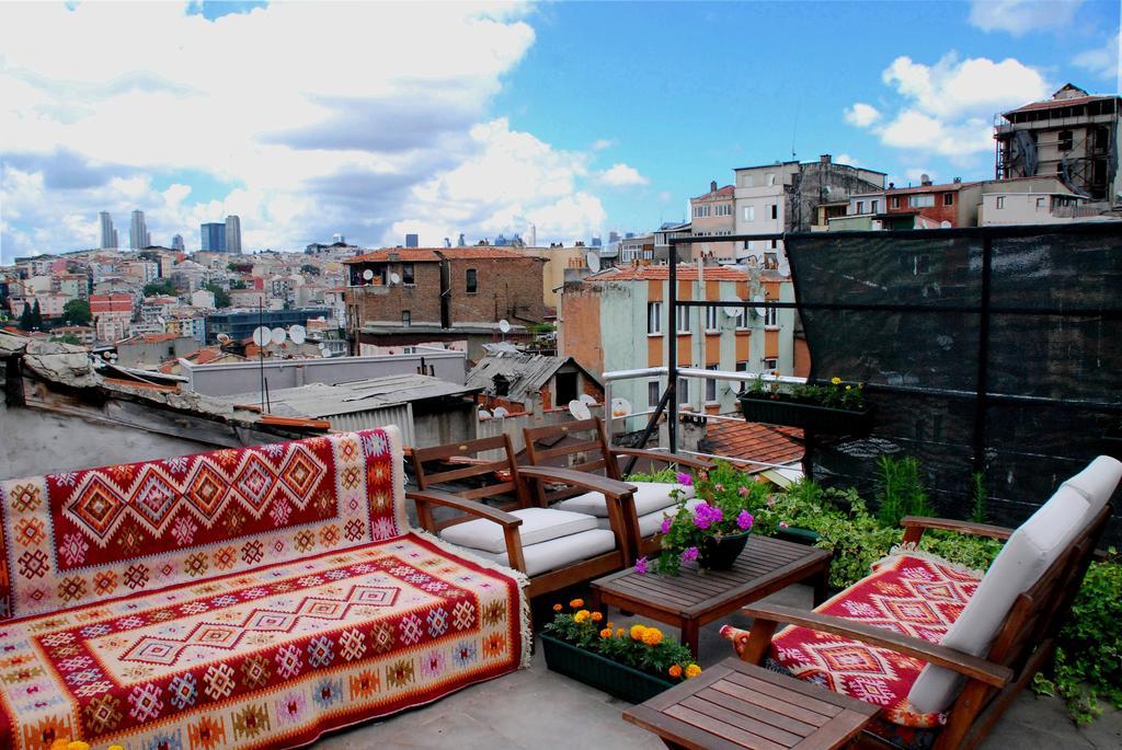 Nicoleport Hotel Istanbul Exterior foto