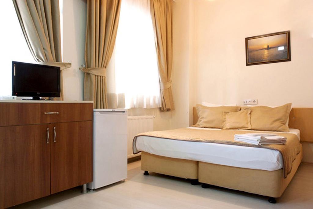 Nicoleport Hotel Istanbul Exterior foto