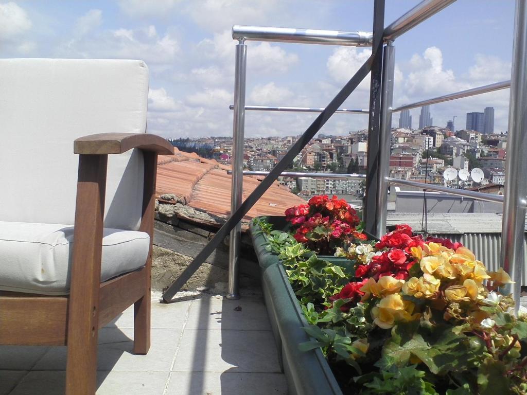 Nicoleport Hotel Istanbul Exterior foto